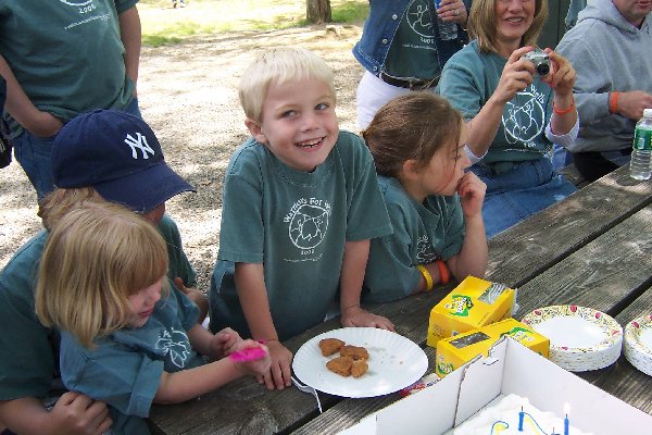 06ee.jpg - 75422 Bytes