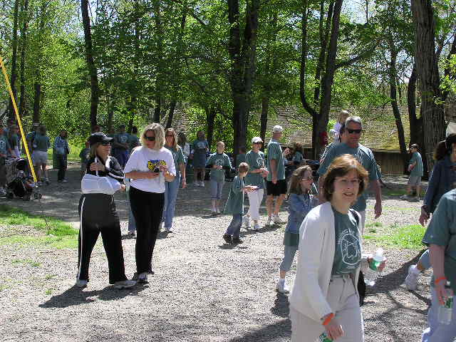 06photos49.jpg - 81159 Bytes