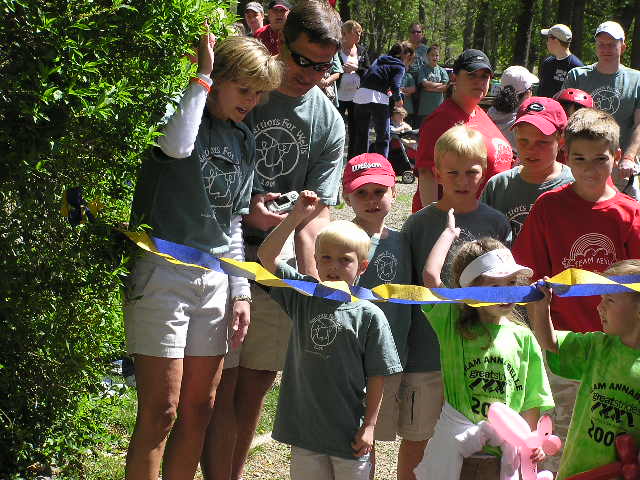 06photos58.jpg - 81424 Bytes