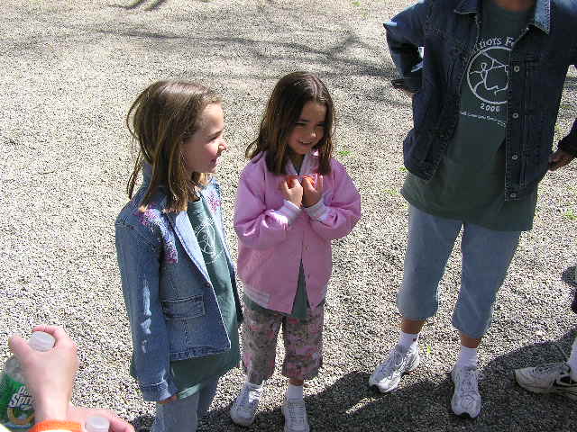 06photos66.jpg - 81858 Bytes